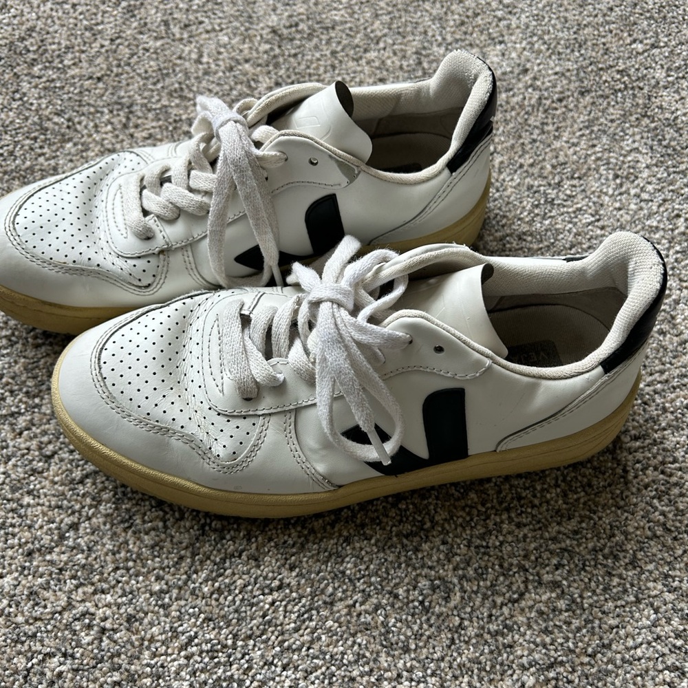 Veja Women's White and Black Sneakers